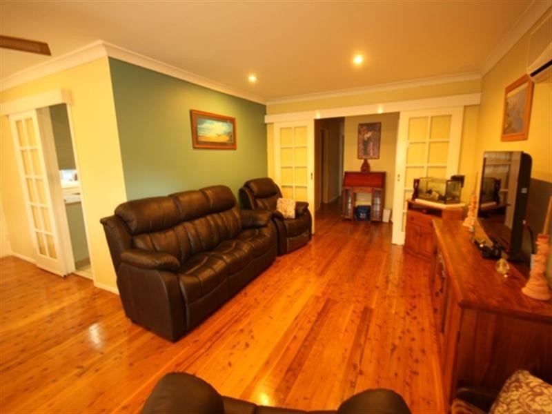 102 Campbellfield Avenue, Bradbury NSW 2560