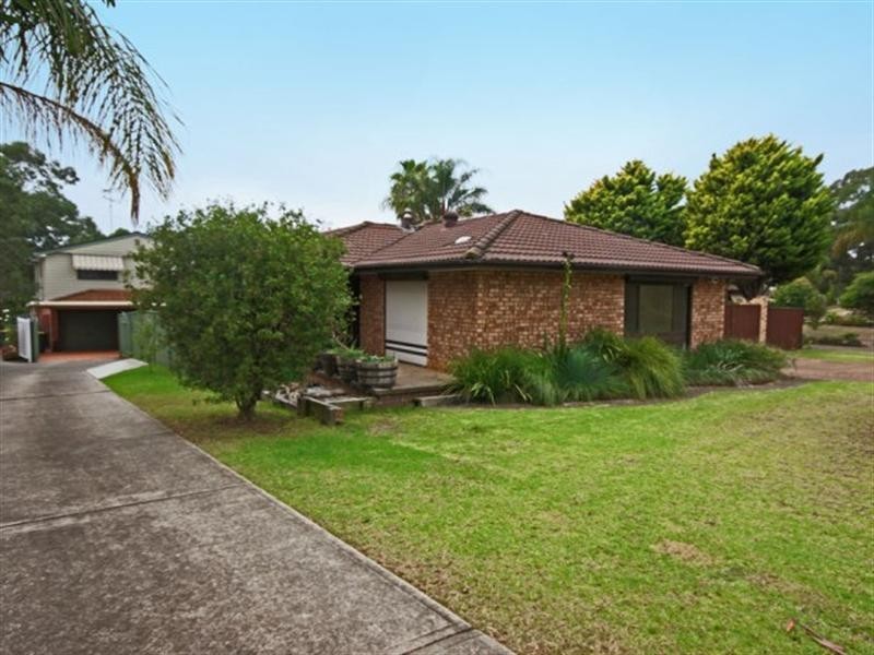 28 Sapphire Place, Eagle Vale NSW 2558