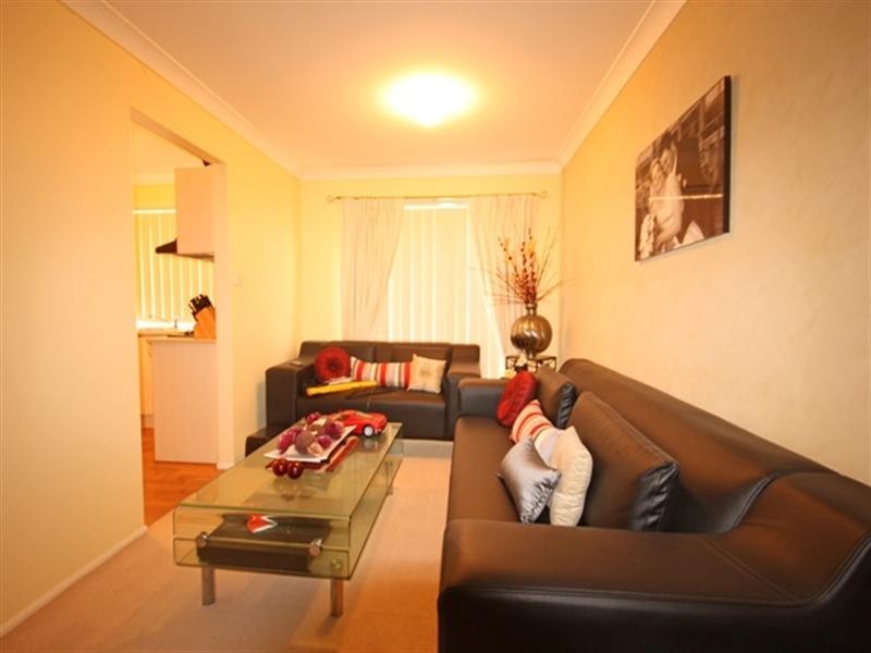 68 Spring Hill Circle, Currans Hill NSW 2567