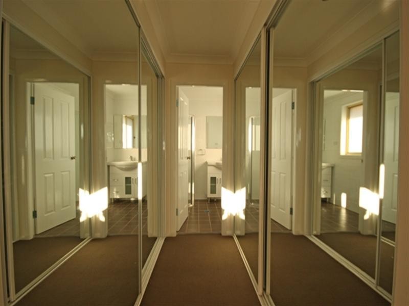 Campbelltown NSW 2560