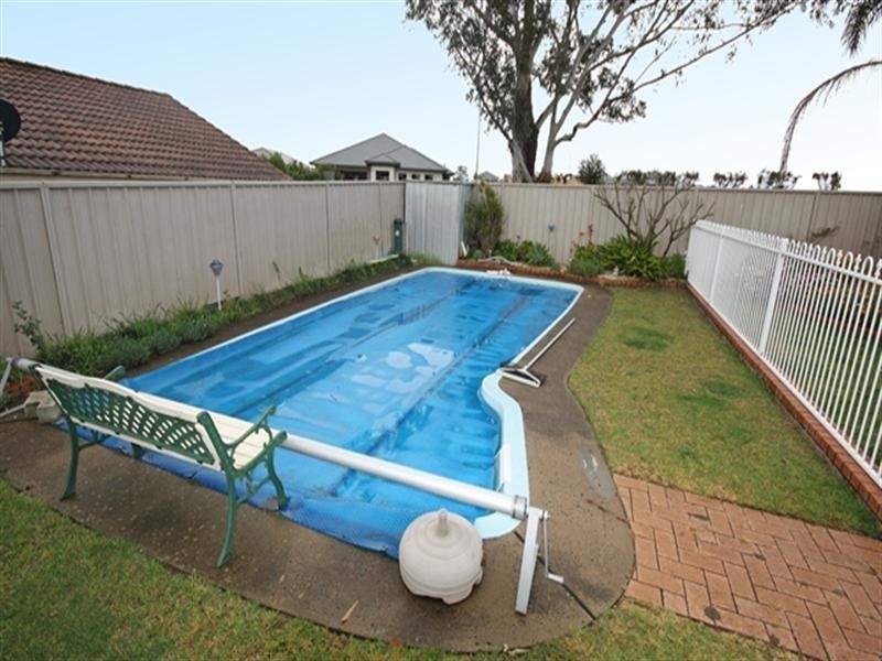 13 Elliotdale Close, Elderslie NSW 2570