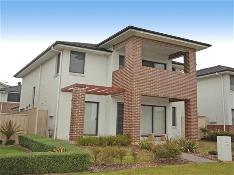 7 Decora Street, Mount Annan NSW 2567