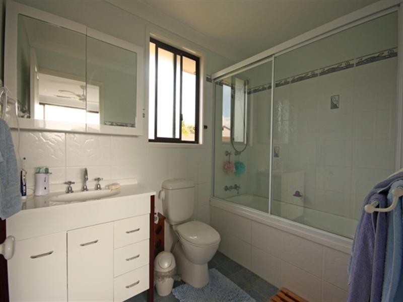 4 Hawker Place, Raby NSW 2566