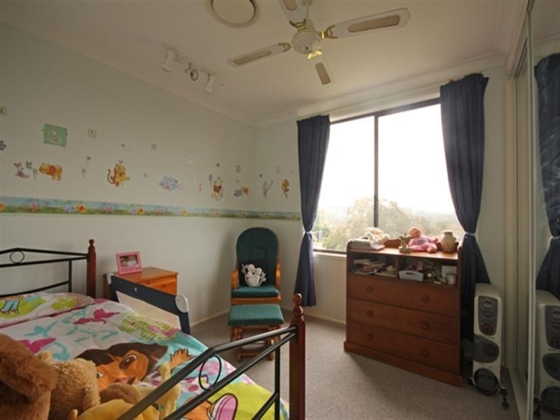 4 Hawker Place, Raby NSW 2566