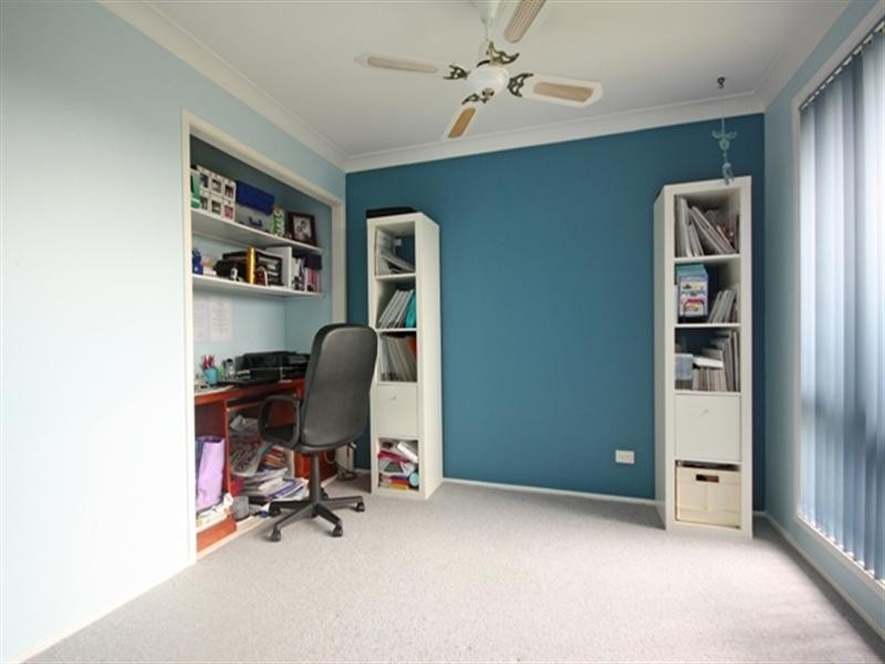 4 Hawker Place, Raby NSW 2566