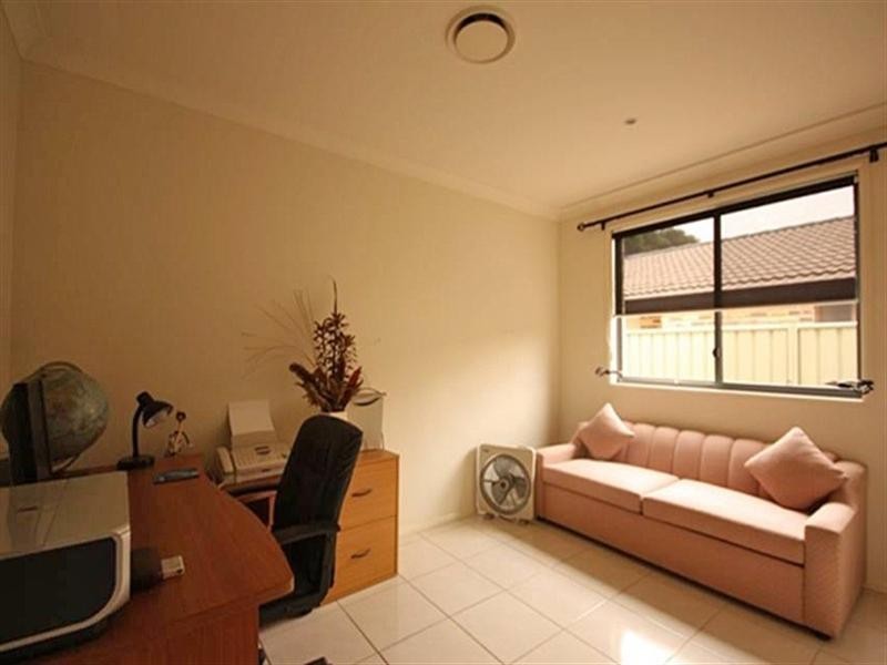 10 Warriewood Street, Woodbine NSW 2560