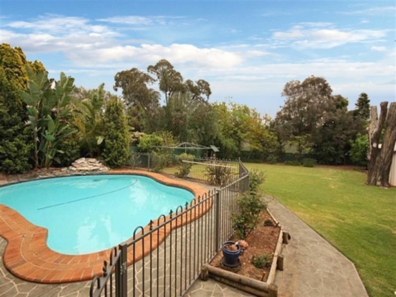 10 Warriewood Street, Woodbine NSW 2560