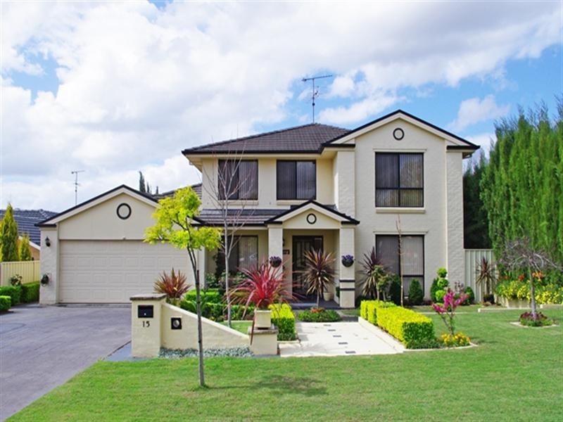 15 Dormer Close, Elderslie NSW 2570