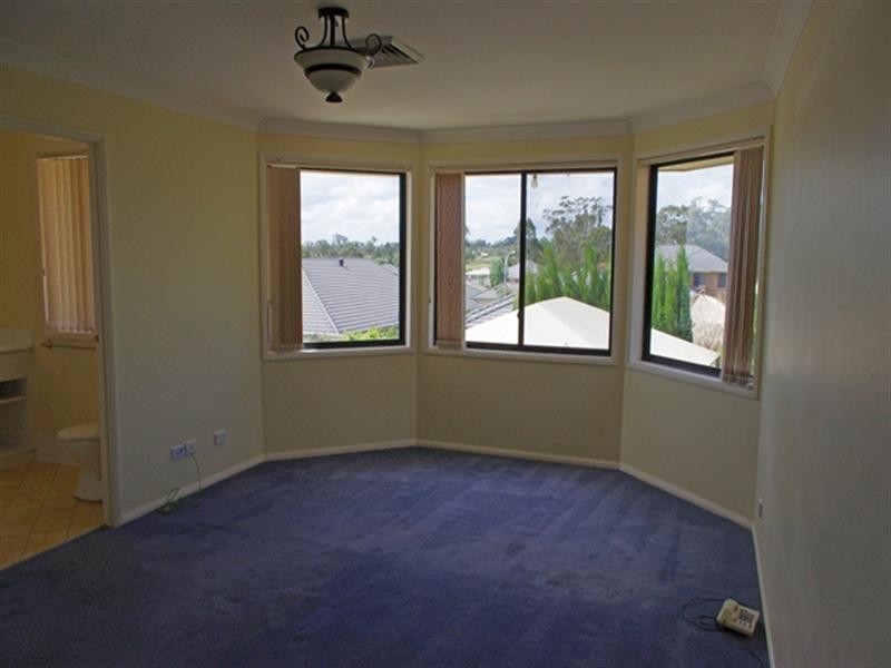 15 Dormer Close, Elderslie NSW 2570