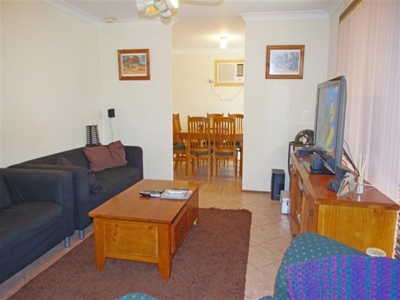 287 Welling Drive, Mount Annan NSW 2567