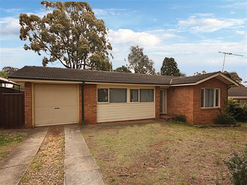 Bradbury NSW 2560