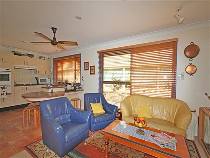 Ambarvale NSW 2560