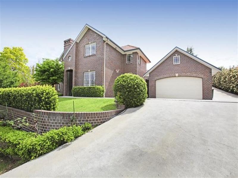 13 Camelot Close, Kirkham NSW 2570