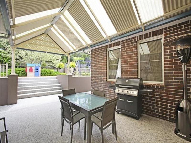 13 Camelot Close, Kirkham NSW 2570