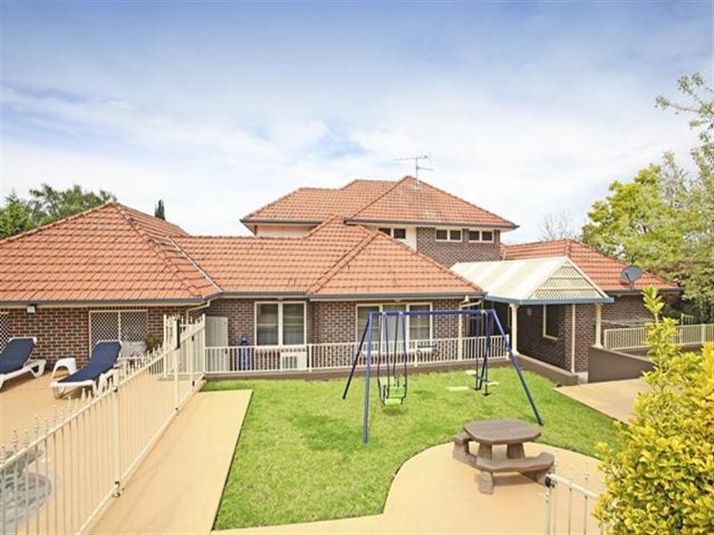 13 Camelot Close, Kirkham NSW 2570