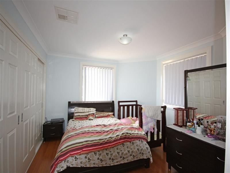 24 Goodsell Street, Minto NSW 2566