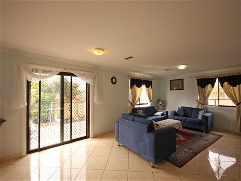 24 Goodsell Street, Minto NSW 2566