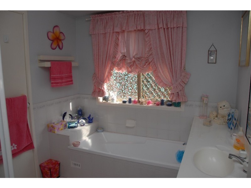 St Helens Park NSW 2560