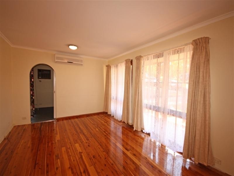 Ambarvale NSW 2560