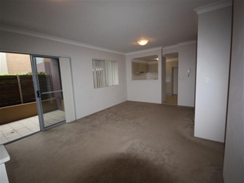 15/7-9 King Street, Campbelltown NSW 2560