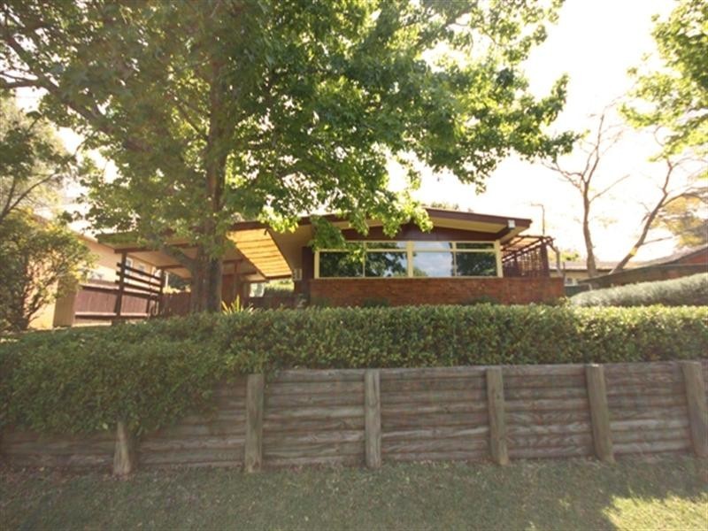 16 Evergreen Avenue, Bradbury NSW 2560