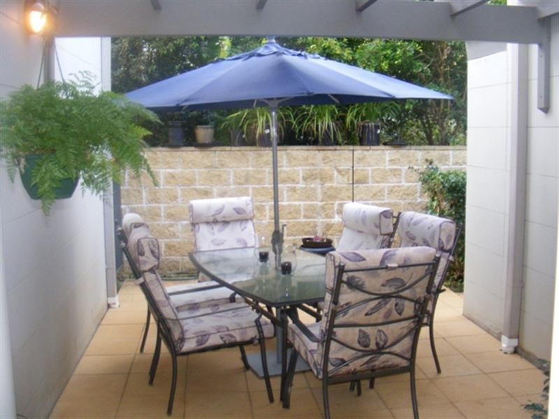 11 Scaranish Way, Macquarie Links NSW 2565