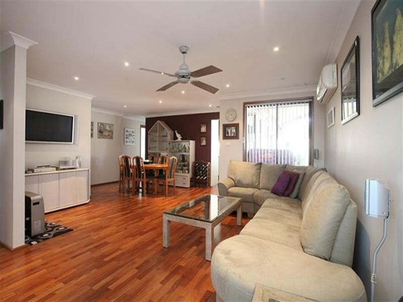 80 Bainbridge Avenue, Ingleburn NSW 2565