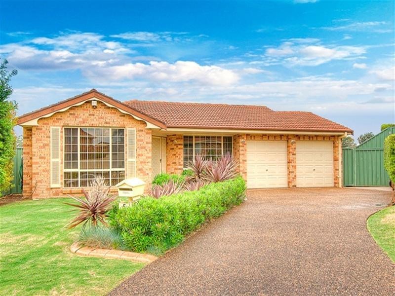 5 Magnolia Place, Macquarie Fields NSW 2564