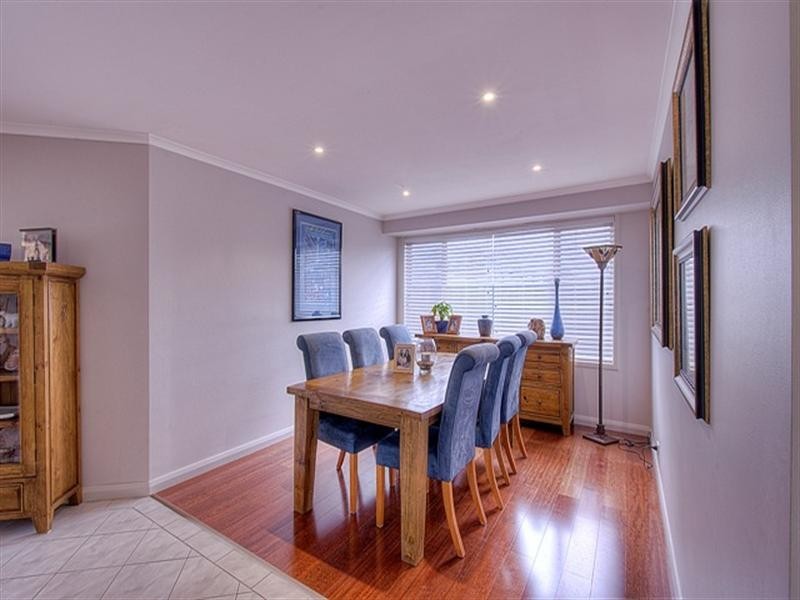 5 Magnolia Place, Macquarie Fields NSW 2564