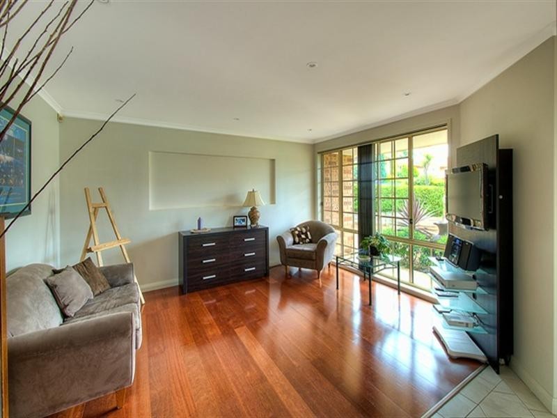 5 Magnolia Place, Macquarie Fields NSW 2564