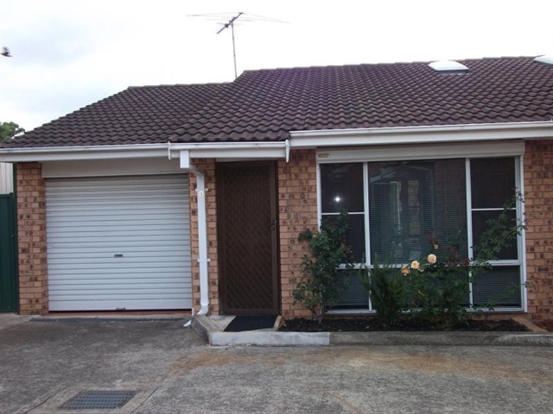 5-64 Edgar Street, Macquarie Fields NSW 2564