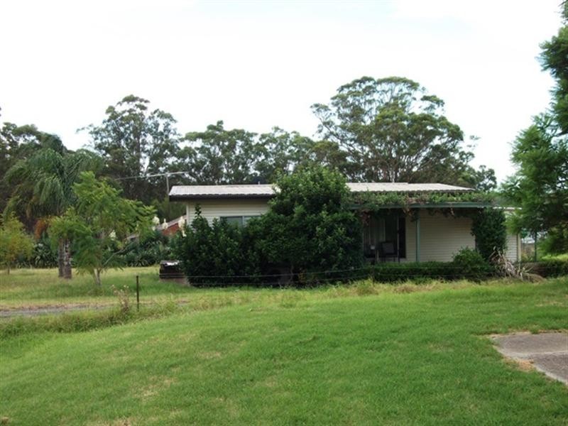 105B Eagleview Road, Minto NSW 2566