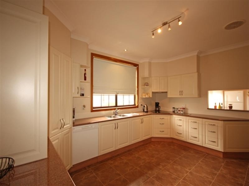 Campbelltown NSW 2560