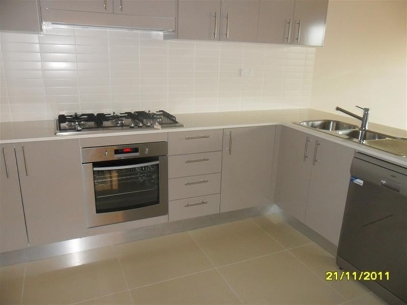 19/3-9 Warby Street, Campbelltown NSW 2560