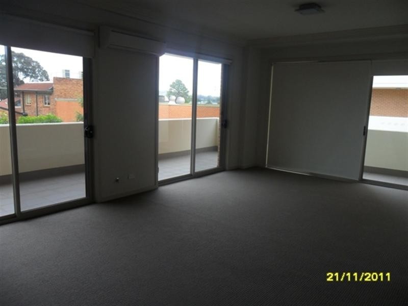 19/3-9 Warby Street, Campbelltown NSW 2560