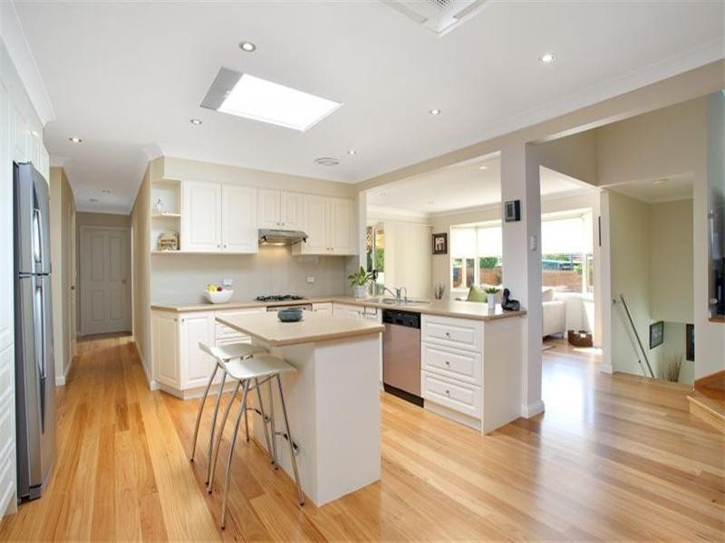 81 Pinaroo Crescent, Bradbury NSW 2560