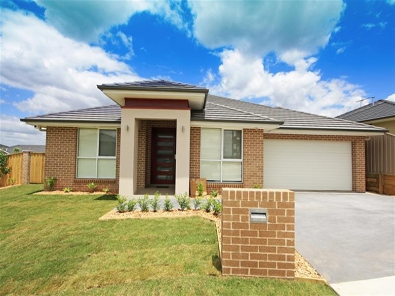 14 Logonia Crescent, Mount Annan NSW 2567