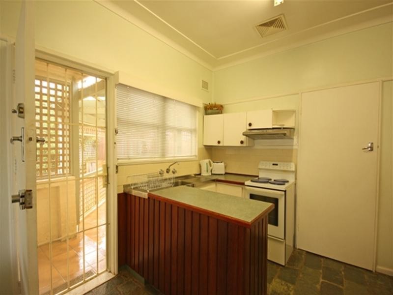 Campbelltown NSW 2560