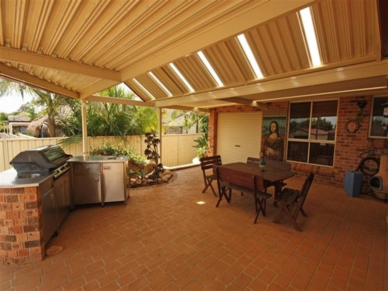 60 Welling Drive, Narellan Vale NSW 2567