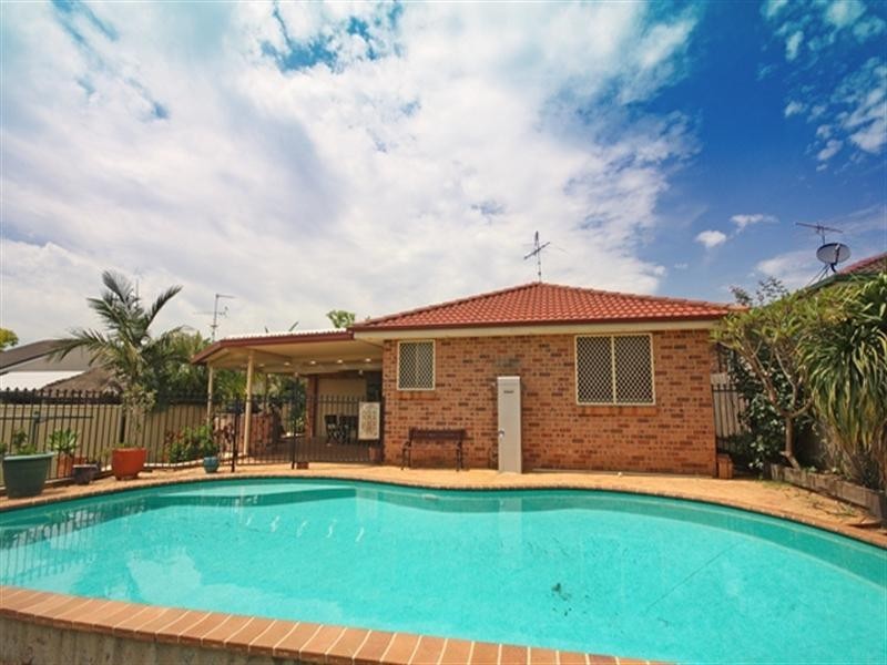 60 Welling Drive, Narellan Vale NSW 2567