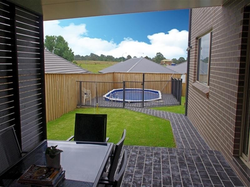 4 Gunn Way, Elderslie NSW 2570