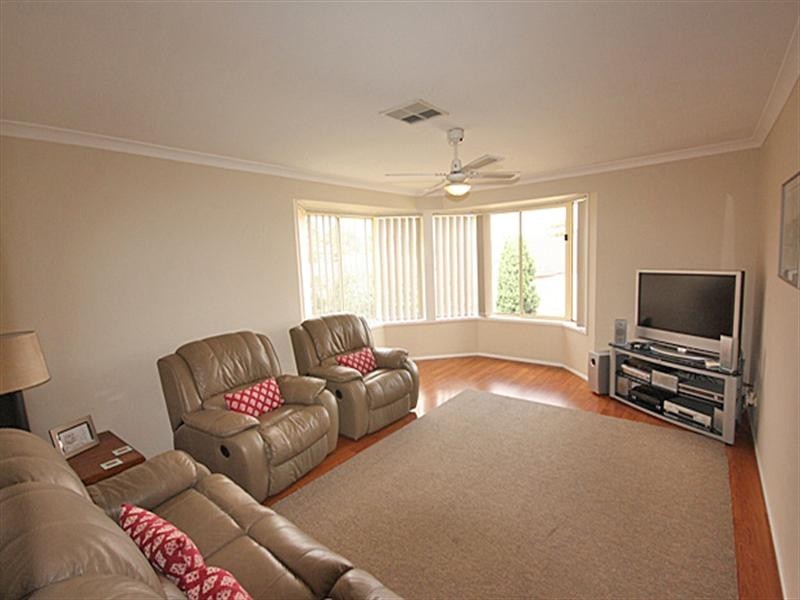 Bradbury NSW 2560