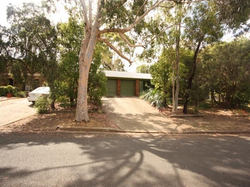 65 Ballantrae Drive, St Andrews NSW 2566