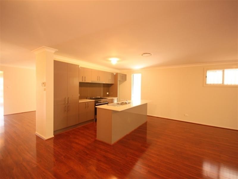 6 Lock Street, Camden Park NSW 2570