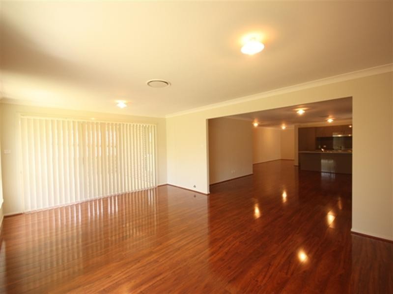 6 Lock Street, Camden Park NSW 2570