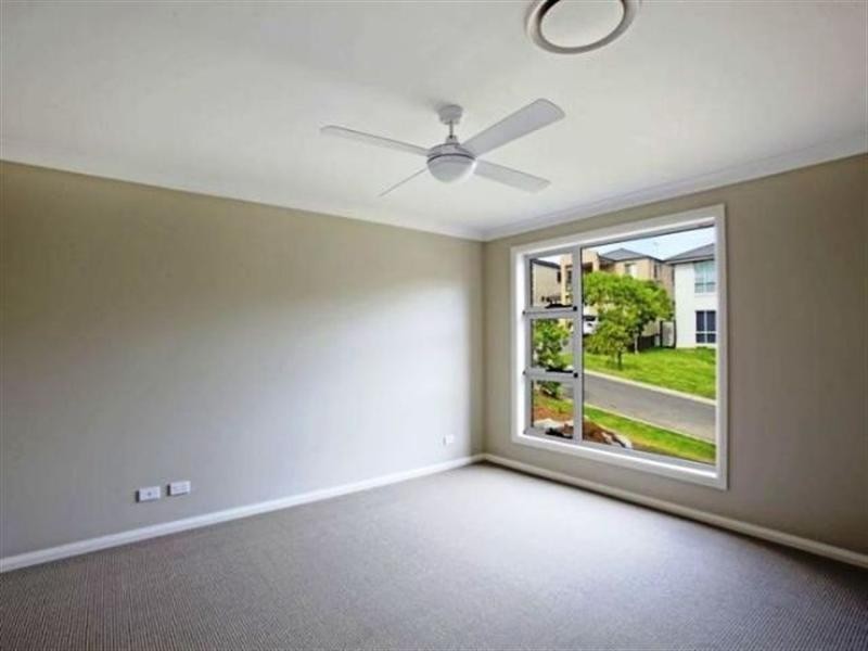 Glen Alpine NSW 2560