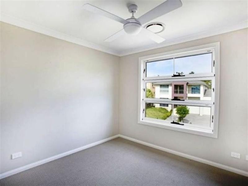 Glen Alpine NSW 2560