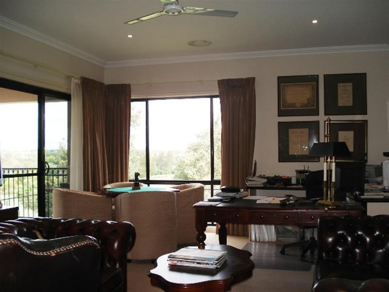 Macquarie Links NSW 2565