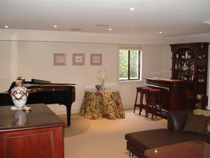 Macquarie Links NSW 2565