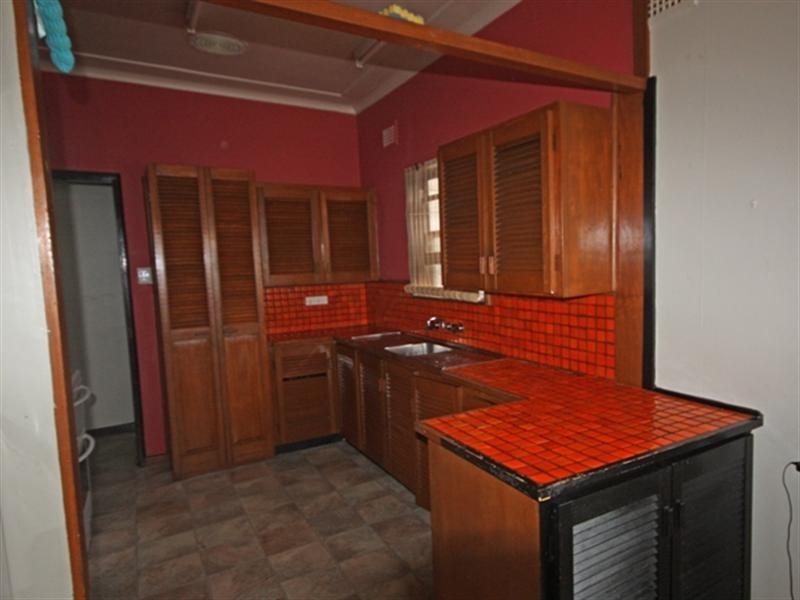 Campbelltown NSW 2560